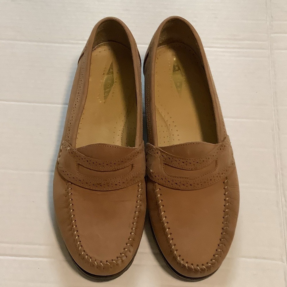 The Original‎ Arizona Jean Company Tan Suede Loafer Shoes 9M